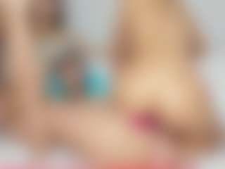Cloe-World1's Live Sex Cam Show