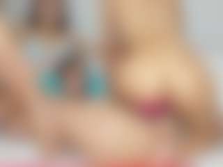 Cloe-World1's Live Sex Cam Show