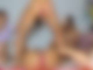 Cloe-World1's Live Sex Cam Show