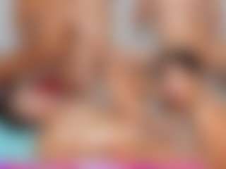 Cloe-World1's Live Sex Cam Show
