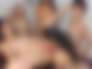 Cloe-World1's Live Sex Cam Show