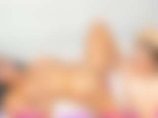 Cloe-World1's Live Sex Cam Show