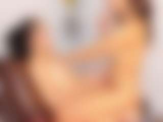 Cloe-World1's Live Sex Cam Show