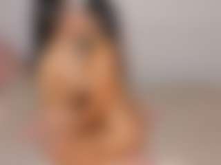 Live cam show with Cloe-World1 - Bedroom Teen (18+) on Mixed Magazine Live