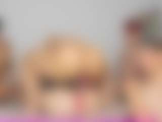 Cloe-World1's Live Sex Cam Show