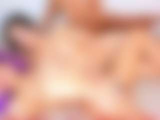 Live cam show with Cloe-World1 - Bedroom on Camsoda