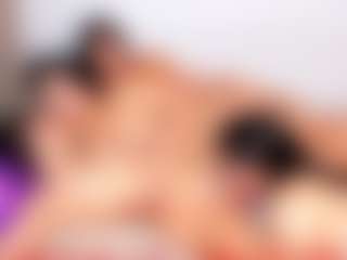 Cloe-World1's Live Sex Cam Show