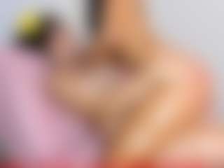 Cloe-World1's Live Sex Cam Show