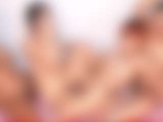 Cloe-World1's Live Sex Cam Show