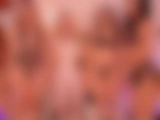 Live cam show with Cloe-World1 - Bikini on Camsoda