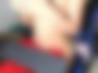 Cloe-World1's Live Sex Cam Show