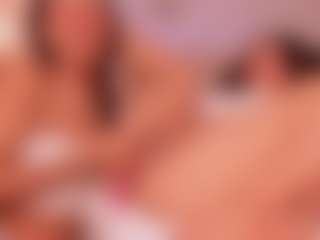 Cloe-World1's Live Sex Cam Show