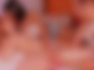 Cloe-World1's Live Sex Cam Show