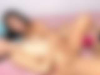 Live cam show with Cloe-World1 - Deepthroat on Instabang