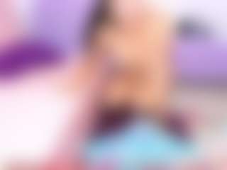 Cloe-World1's Live Sex Cam Show