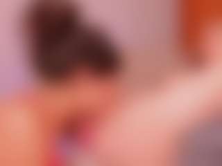 Cloe-World1's Live Sex Cam Show