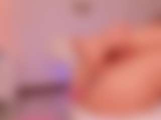 Cloe-World1's Live Sex Cam Show