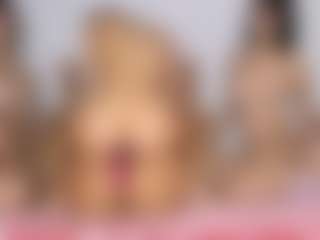 Cloe-World1's Live Sex Cam Show