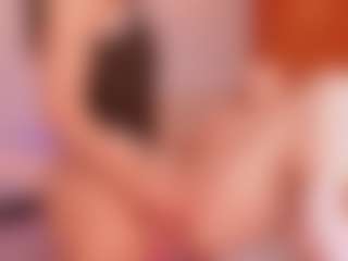 Live cam show with Cloe-World1 - Strip on Camsoda