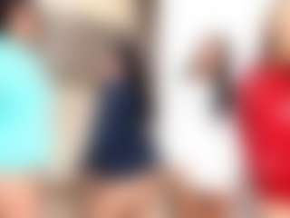 Cloe-World1's Live Sex Cam Show
