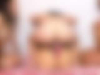 Cloe-World1's Live Sex Cam Show