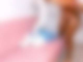 Cloe-World1's Live Sex Cam Show