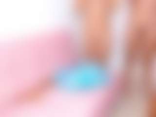 Cloe-World1's Live Sex Cam Show