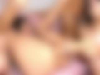 Cloe-World1's Live Sex Cam Show