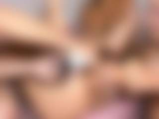 Cloe-World1's Live Sex Cam Show