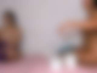 Cloe-World1's Live Sex Cam Show