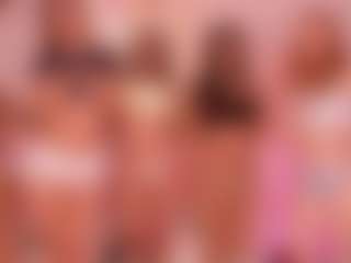 Live cam show with Cloe-World1 - Squirt on Camsoda