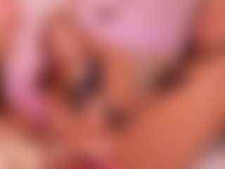 Cloe-World1's Live Sex Cam Show