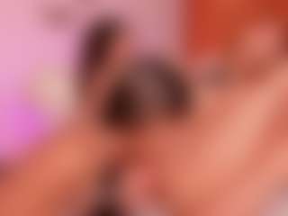 Cloe-World1's Live Sex Cam Show