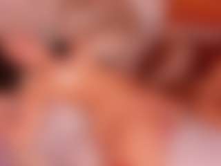 Cloe-World1's Live Sex Cam Show