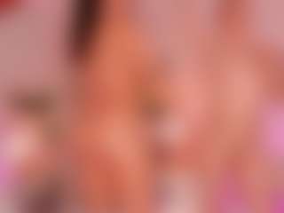 Cloe-World1's Live Sex Cam Show