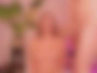 Cloe-World1's Live Sex Cam Show