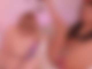 Cloe-World1's Live Sex Cam Show