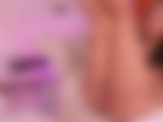 Cloe-World1's Live Sex Cam Show