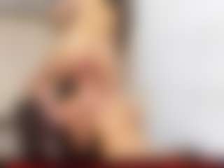 Cloe-World1's Live Sex Cam Show