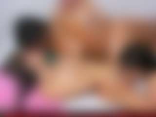 Cloe-World1's Live Sex Cam Show
