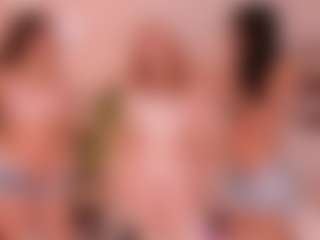 Cloe-World1's Live Sex Cam Show