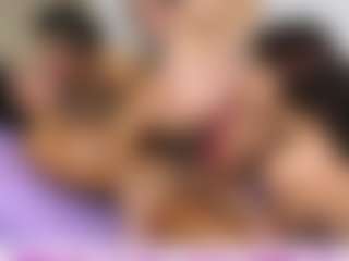Cloe-World1's Live Sex Cam Show