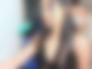 Cloe-World1's Live Sex Cam Show