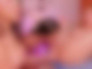 Cloe-World1's Live Sex Cam Show