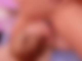 Cloe-World1's Live Sex Cam Show