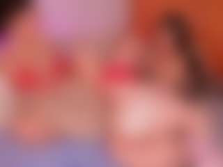 Cloe-World1's Live Sex Cam Show