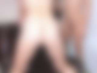 Cloe-World1's Live Sex Cam Show