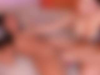 Cloe-World1's Live Sex Cam Show