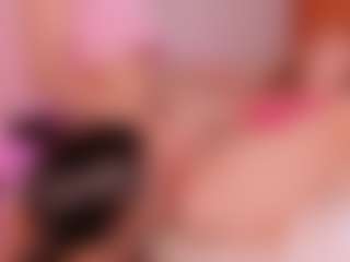 Cloe-World1's Live Sex Cam Show