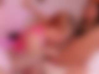 Cloe-World1's Live Sex Cam Show